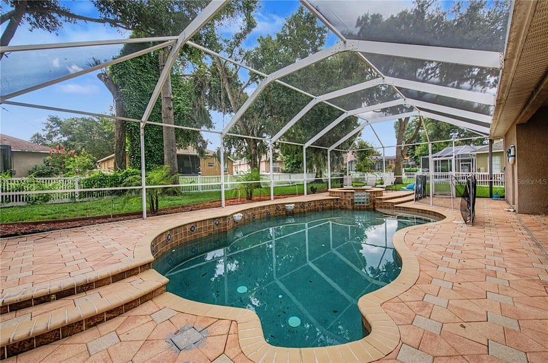 2418 Blue Stone Ct, Valrico, FL 33594