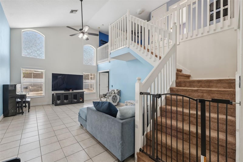 3316 Pine Top Dr, Valrico, FL 33594