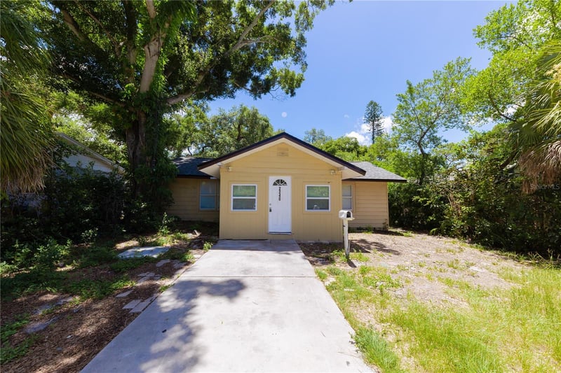 2240 10th St, St Petersburg, FL 33705
