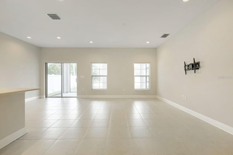 3029 54th Ave, St Petersburg, FL 33714