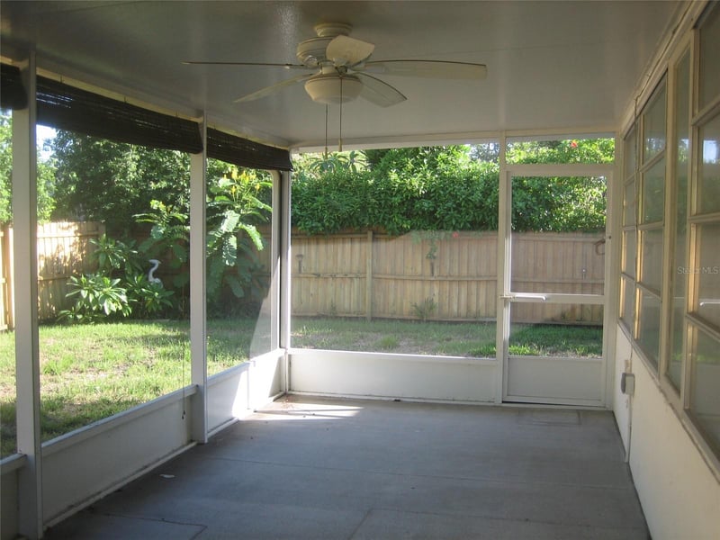 2245 Cedar Dr, Dunedin, FL 34698