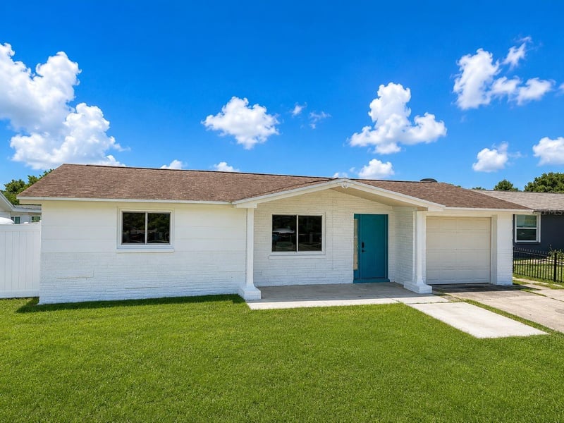6136 9th Ave, New Port Richey, FL 34653