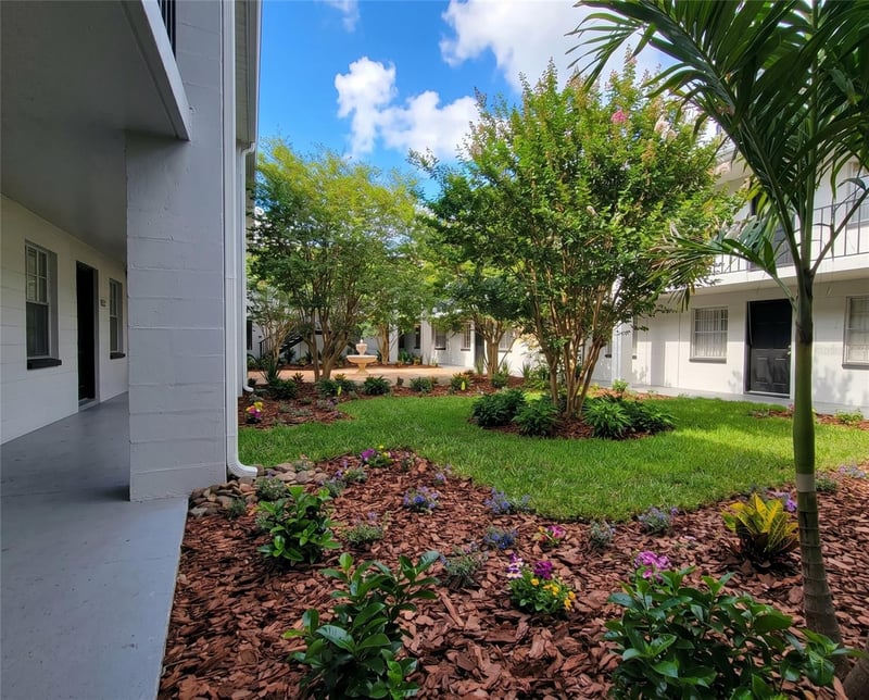 120 Church Ave #201, Tampa, FL 33609