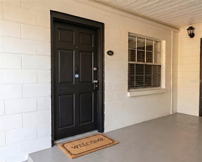 120 Church Ave #201, Tampa, FL 33609