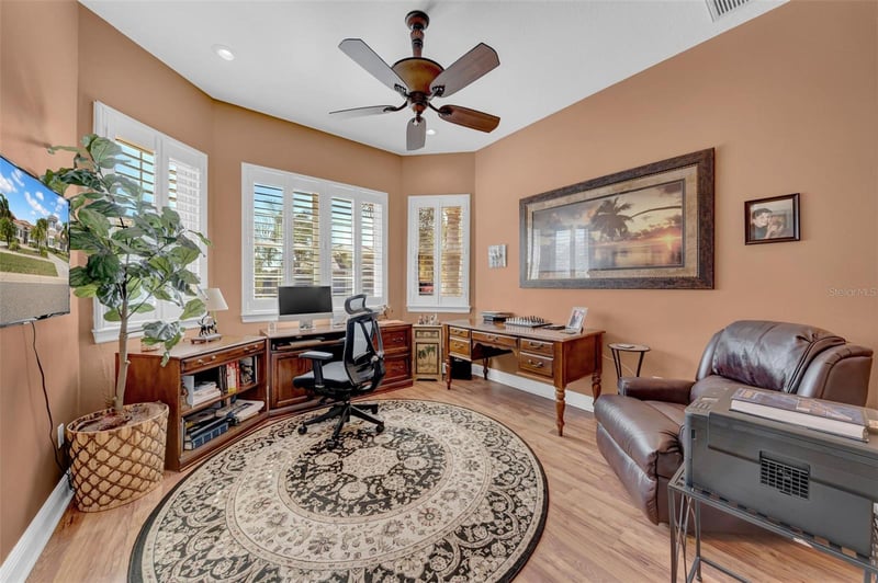 10242 Citation Ct, Seminole, FL 33778