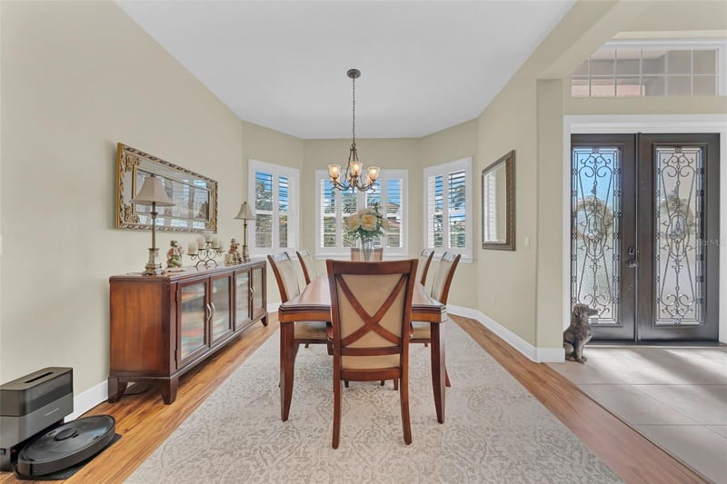 10242 Citation Ct, Seminole, FL 33778
