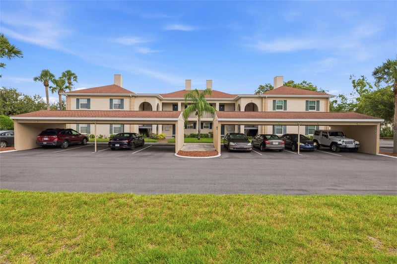 10316 Club Cir #41, Tampa, FL 33618