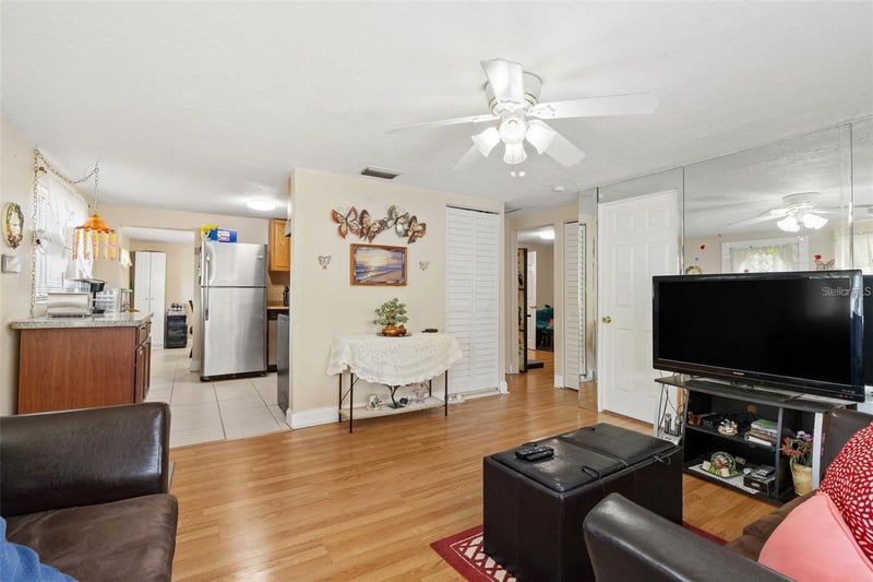 4530 72nd Ave, Pinellas Park, FL 33781