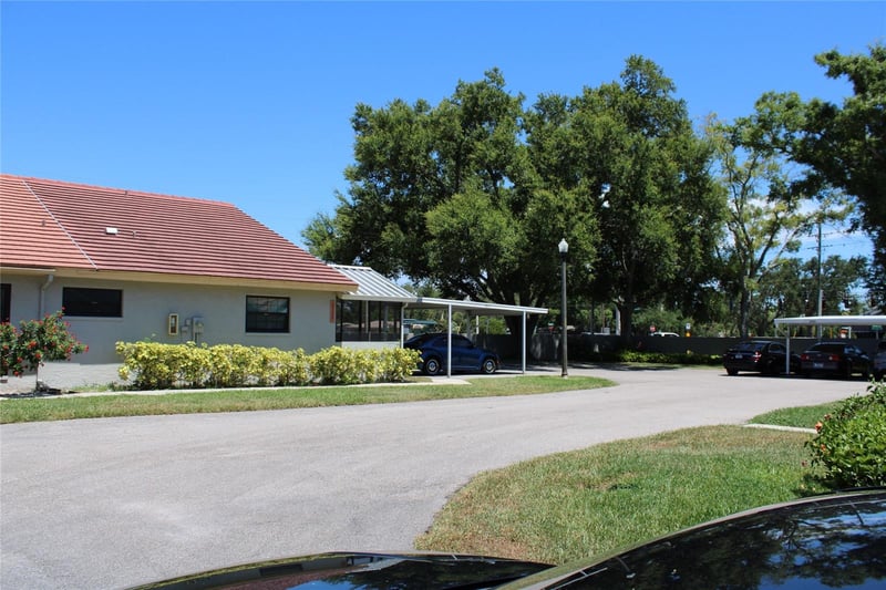 2288 Citrus Ct, Clearwater, FL 33763