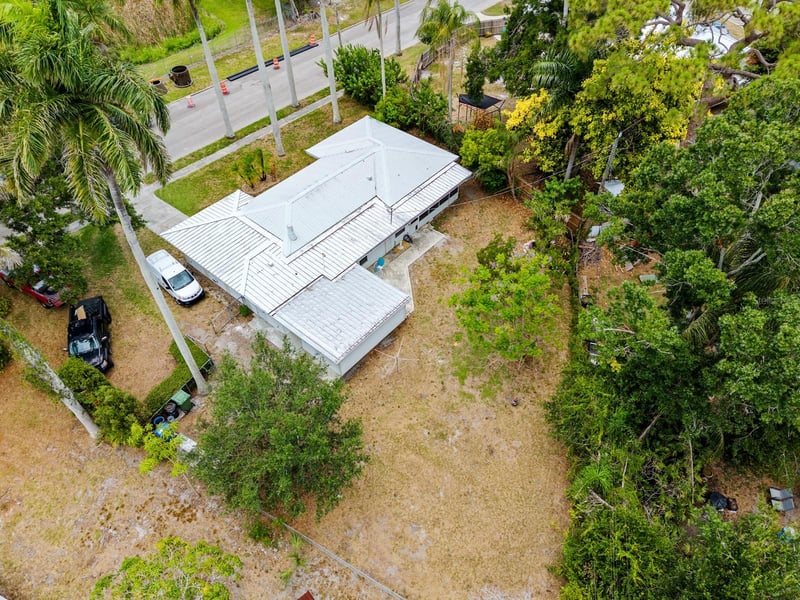 2415 2nd Ave, Bradenton, FL 34208