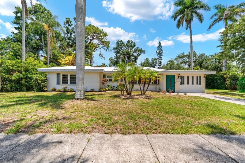 2415 2nd Ave, Bradenton, FL 34208