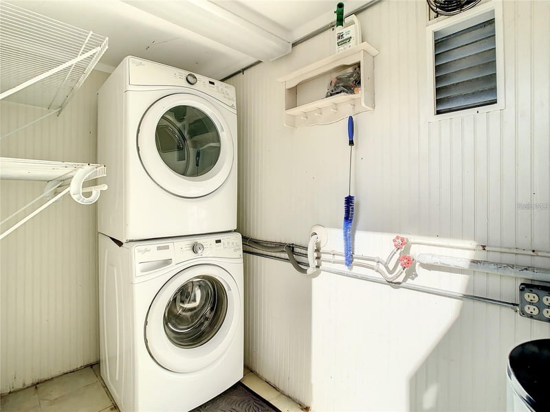 1120 56th Ave, St Petersburg, FL 33703