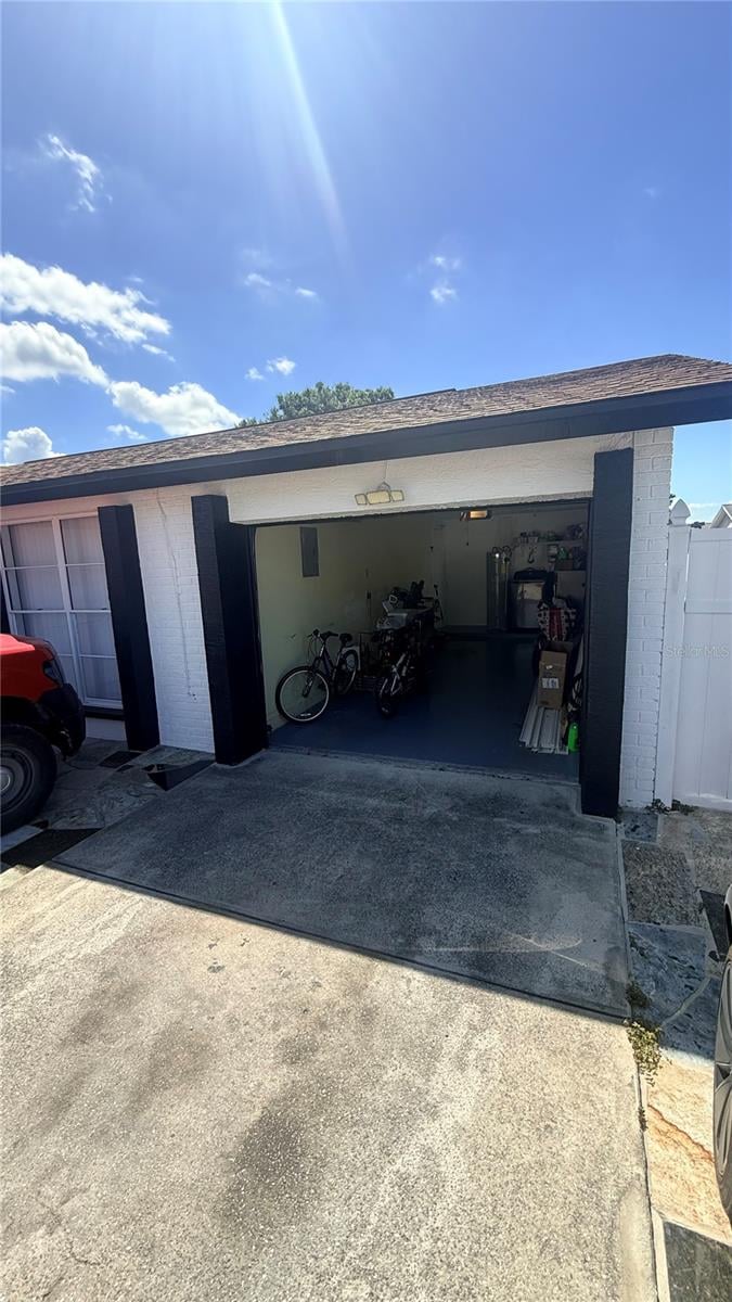 6713 Willow Spring Ct, Tampa, FL 33615