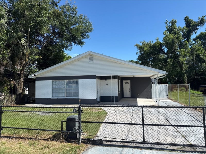 1111 Okaloosa Ave, Tampa, FL 33604
