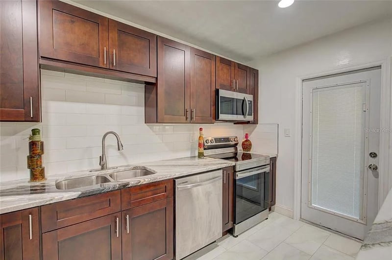 1008 Chester Dr, Clearwater, FL 33756