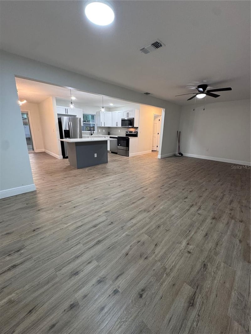 6711 Gabrielle St, Tampa, FL 33611