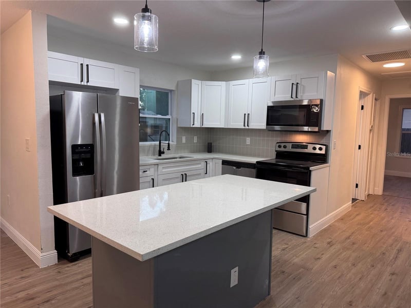 6711 Gabrielle St, Tampa, FL 33611