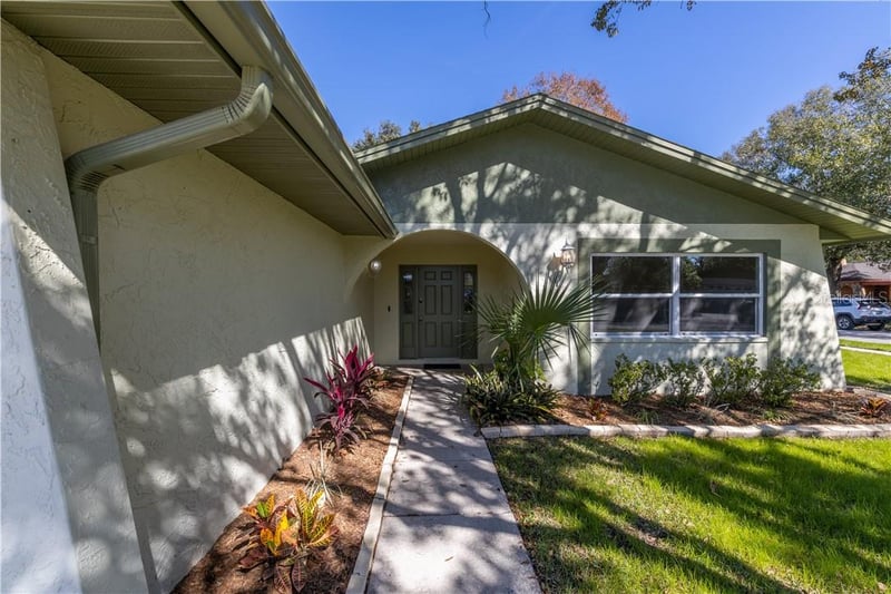 4711 Ridge Point Dr, Tampa, FL 33624