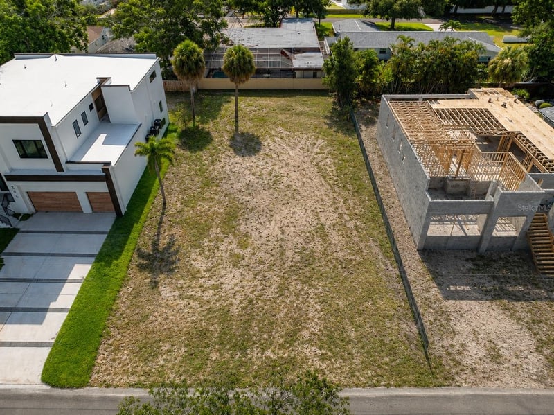 208 Treasure Dr, Tampa, FL 33609