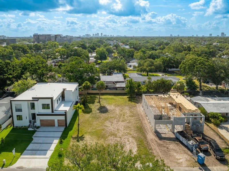 208 Treasure Dr, Tampa, FL 33609