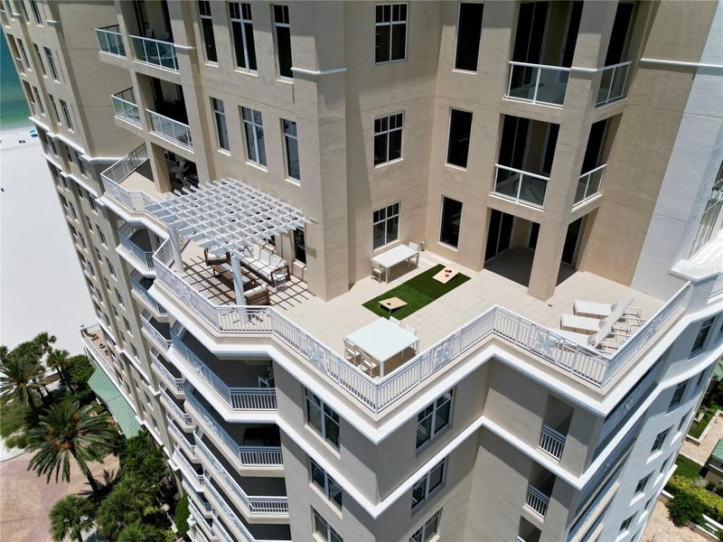 10 Papaya St #1404, Clearwater Beach, FL 33767