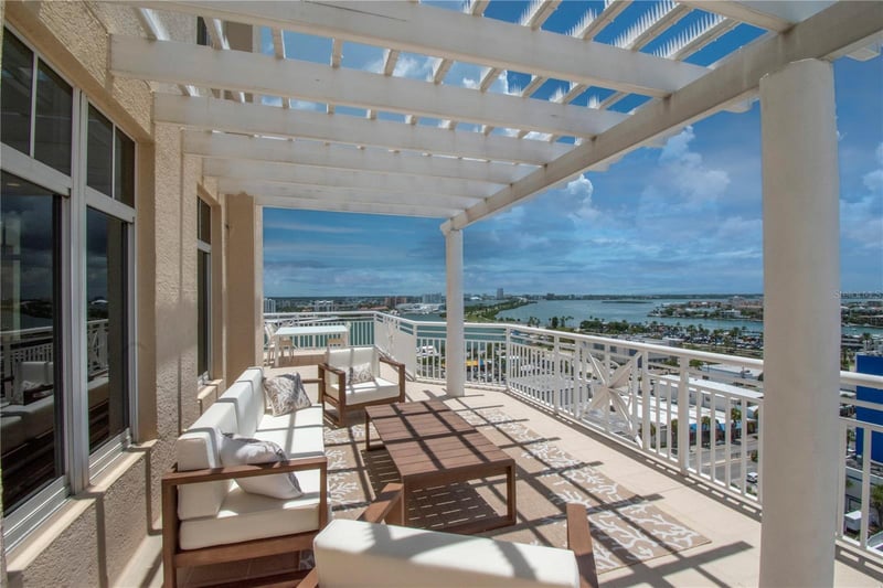 10 Papaya St #1404, Clearwater Beach, FL 33767