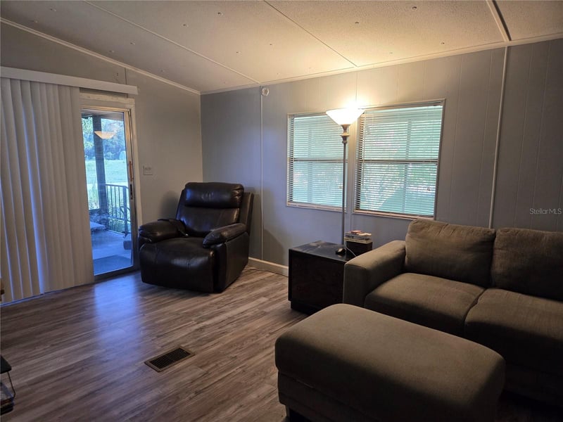 4548 Fox Ridge Blvd, Wesley Chapel, FL 33543