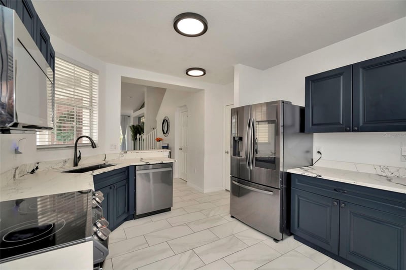 6233 Olivedale Dr, Riverview, FL 33578