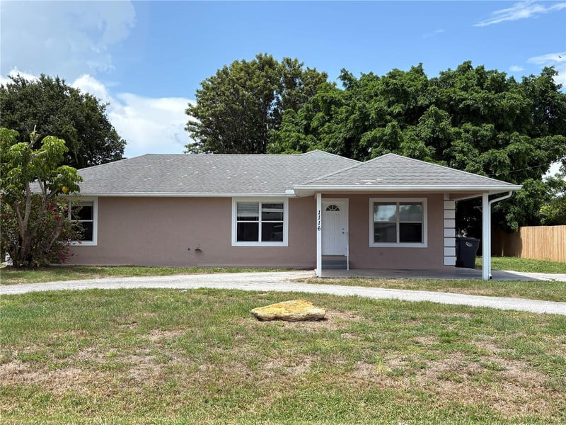 1116 40th Ave, Bradenton, FL 34205