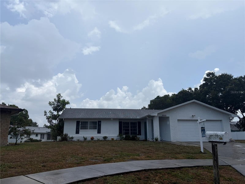 2903 Macalpin Dr, Palm Harbor, FL 34684