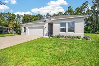 14 Woodworth Dr, Palm Coast, FL 32164