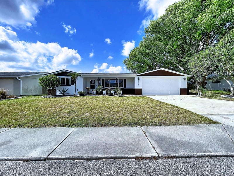 5706 Dove Dr, New Port Richey, FL 34652