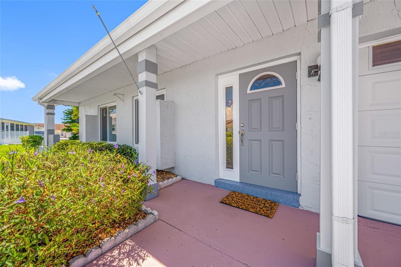 1311 Lambdeth Ct, Sun City Center, FL 33573