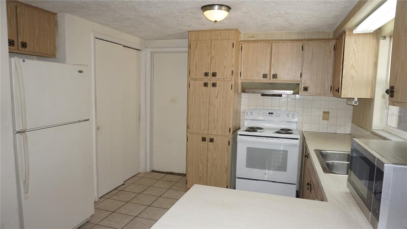 8422 Battel Ct, New Port Richey, FL 34653