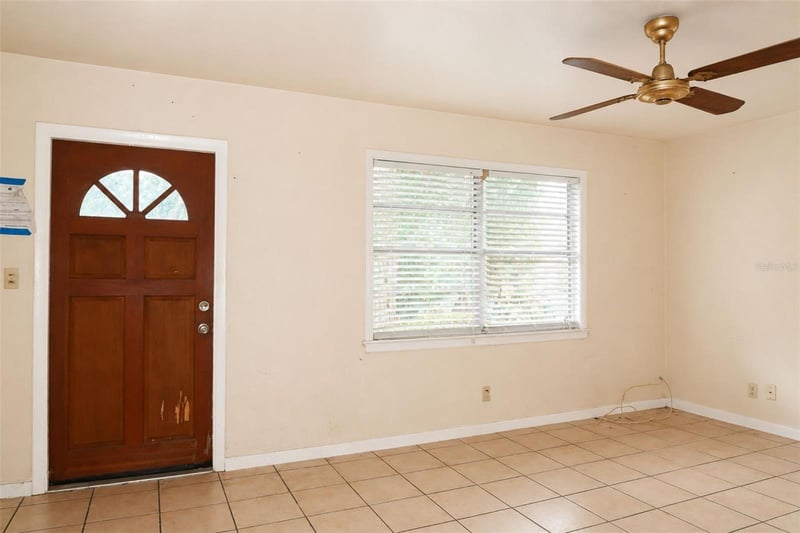 1302 28th St, Bradenton, FL 34205