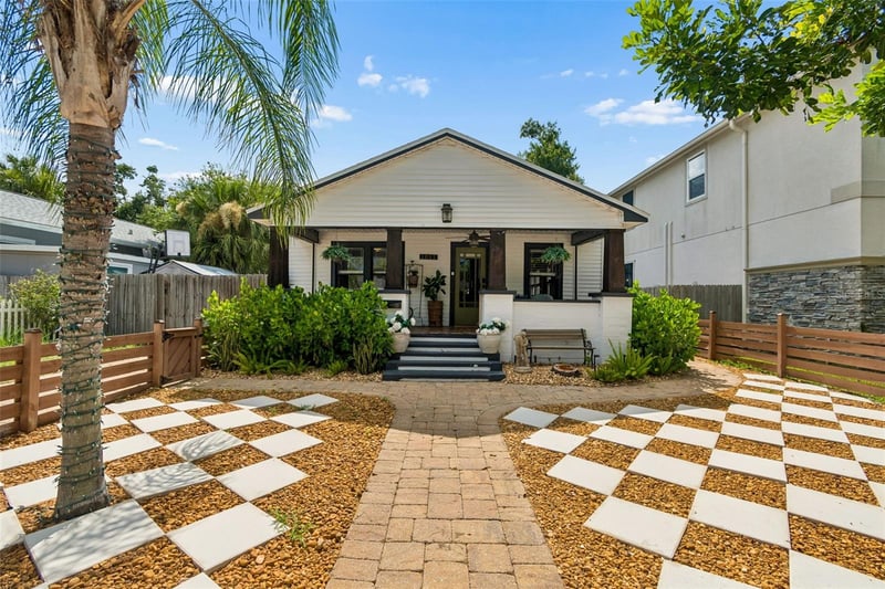 1011 14th St, St Petersburg, FL 33705