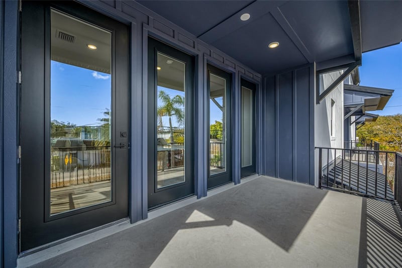 3009 1st Ave, St Petersburg, FL 33713