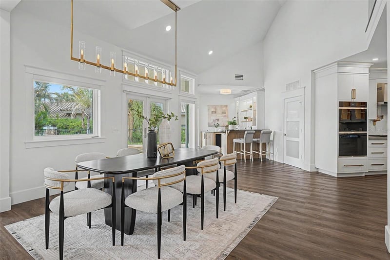 3781 Executive Dr, Palm Harbor, FL 34685