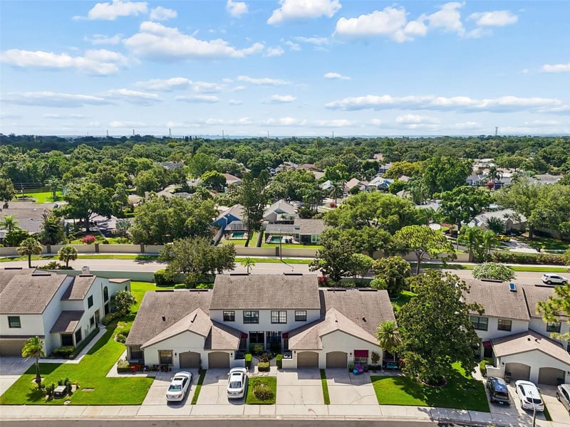 612 Quail Keep Dr, Safety Harbor, FL 34695
