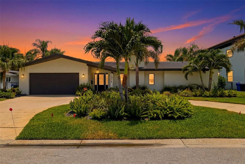 1974 Hawaii Ave, St Petersburg, FL 33703