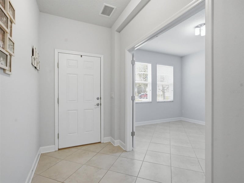 21613 Southern Charm Dr #DR, Land O Lakes, FL 34637