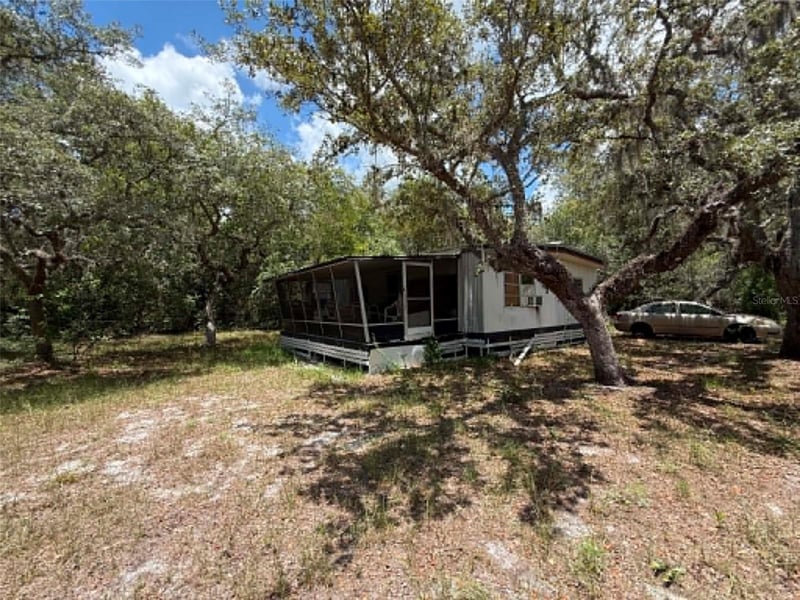 10051 Waddell St, New Port Richey, FL 34654