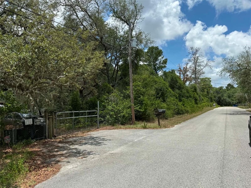 10051 Waddell St, New Port Richey, FL 34654
