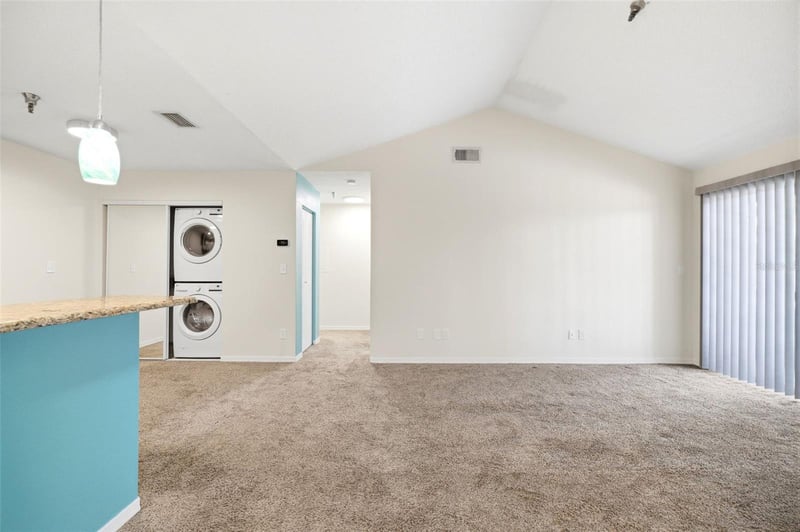 10263 Gandy Blvd #408, St Petersburg, FL 33702