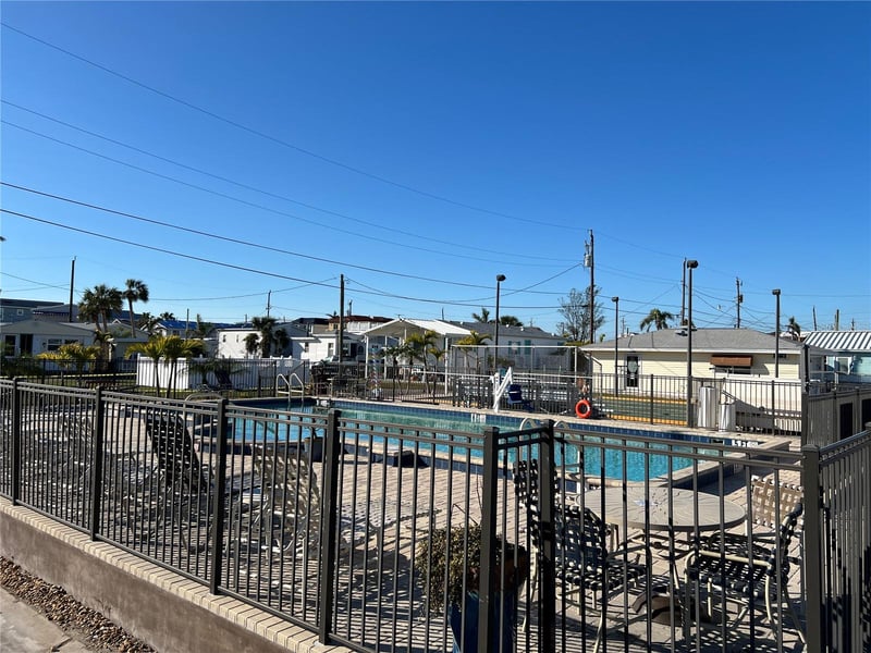 2601 Gulf Dr #502, Bradenton Beach, FL 34217