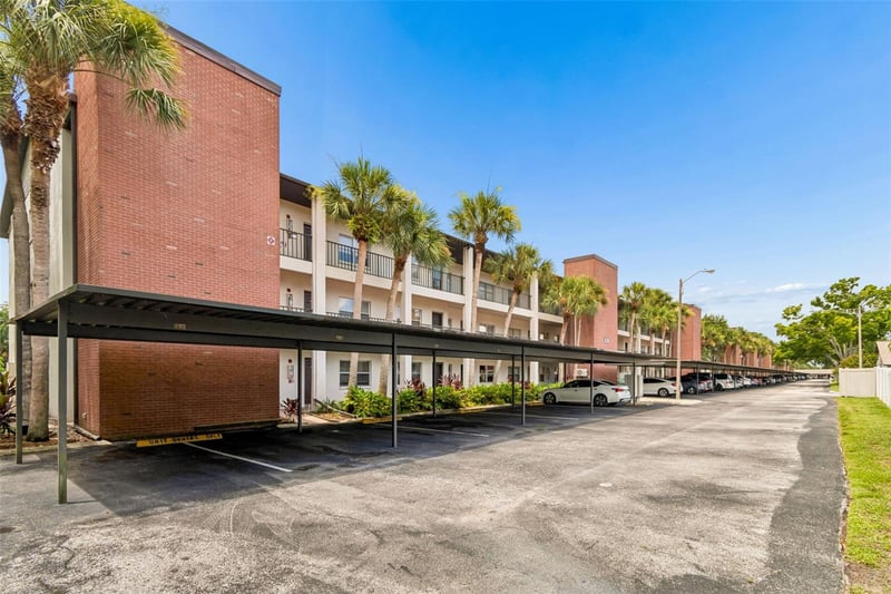 2438 Enterprise Rd #25, Clearwater, FL 33763