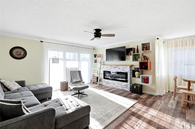 2400 Feather Sound Dr #1428, Clearwater, FL 33762