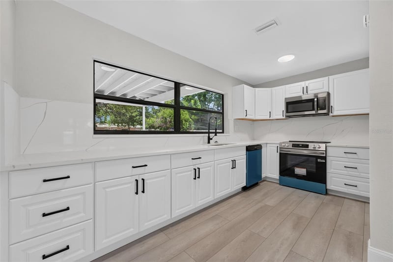 763 65th Ave, St Petersburg, FL 33705