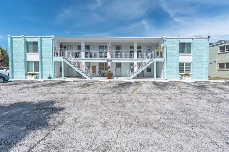 8800 Blind Pass Rd #4, St Pete Beach, FL 33706