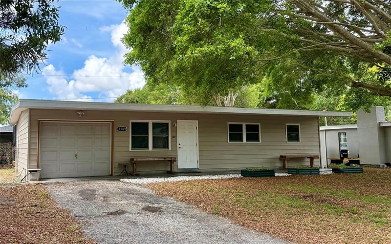 1609 Scott St, Clearwater, FL 33755